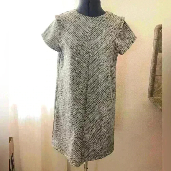 ZARA Basic Collection Black and White Geometric V front short sleeve dress Large - Picture 2 of 11